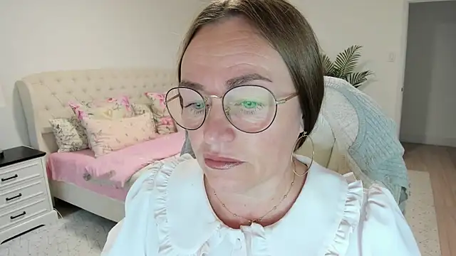 Vika73 online show from July 10, 2026, 11:21 am