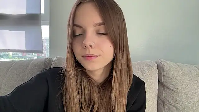 LisaPorse online show from July 1, 2026, 2:06 pm