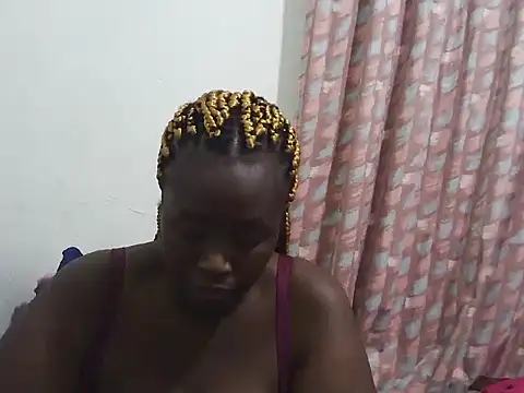 yummyqueen254 online show from July 16, 2026, 1:02 am