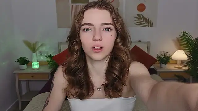 TayloryStar online show from July 7, 2026, 8:07 am