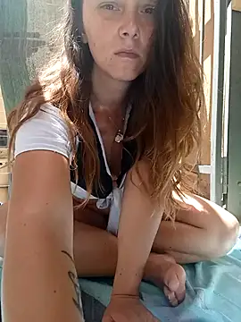 Snapshot of MissDiavoletta chatting on June 15, 2026, 10:48 am MissDiavoletta online show from June 15, 2026, 10:48 am