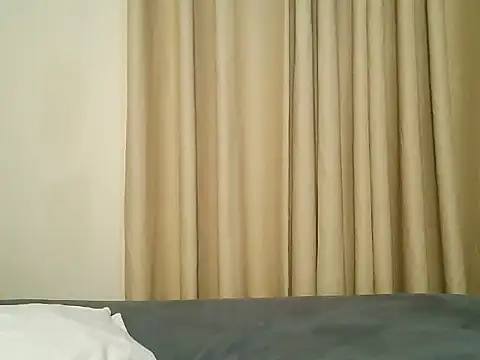 Snapshot of Chocolate_vee chatting on July 12, 2026, 11:38 pm Chocolate vee online show from July 12, 2026, 11:38 pm