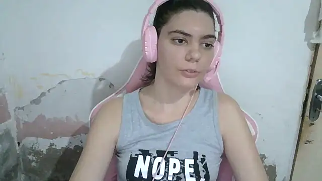 Angel Ristoww online show from May 31, 2026, 10:21 pm