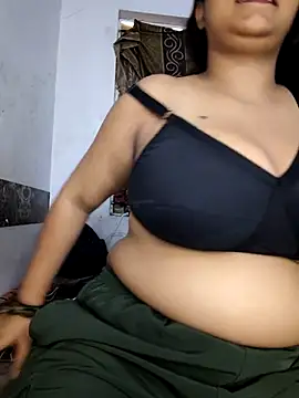 HottyAyesha online show from June 10, 2026, 8:37 am