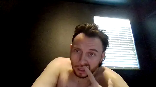 Snapshot of Tallhungcloudyyy chatting on June 23, 2026, 6:06 pm Tallhungcloudyyy online show from June 23, 2026, 6:06 pm