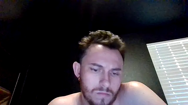 Snapshot of Tallhungcloudyyy chatting on May 23, 2026, 2:43 am Tallhungcloudyyy online show from May 23, 2026, 2:43 am