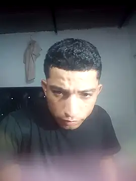 Snapshot of soymartinez2004 chatting on May 24, 2026, 4:51 pm soymartinez2004 online show from May 24, 2026, 4:51 pm