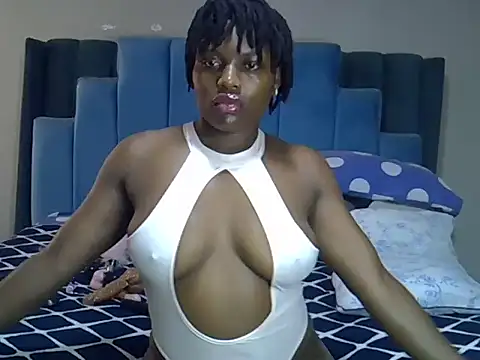 Snapshot of melanin_moon chatting on May 25, 2026, 11:09 am melanin moon online show from May 25, 2026, 11:09 am