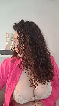 Snapshot of Elissa_Floyd__ chatting on June 1, 2026, 5:51 am Elissa Floyd online show from June 1, 2026, 5:51 am