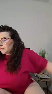 Snapshot of Elissa_Floyd__ chatting on June 2, 2026, 6:13 am Elissa Floyd online show from June 2, 2026, 6:13 am