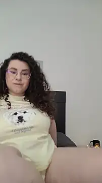 Snapshot of Elissa_Floyd__ chatting on May 25, 2026, 4:34 am Elissa Floyd online show from May 25, 2026, 4:34 am