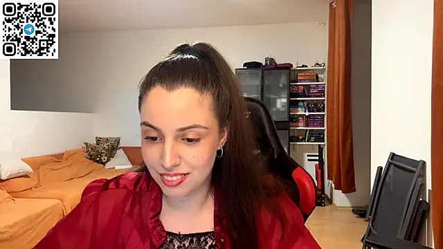 SweetFenomen67 online show from May 28, 2026, 7:09 pm