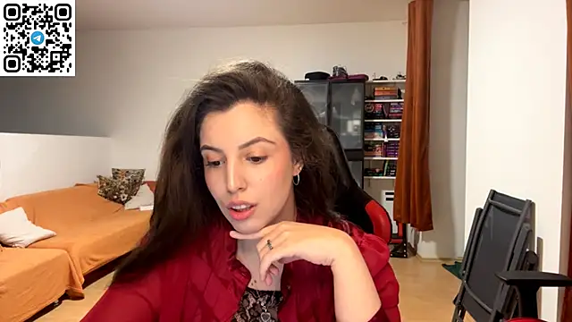SweetFenomen67 online show from May 30, 2026, 8:03 pm