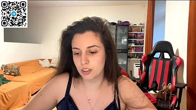 Snapshot of SweetFenomen67 chatting on July 3, 2026, 6:36 pm SweetFenomen67 online show from July 3, 2026, 6:36 pm