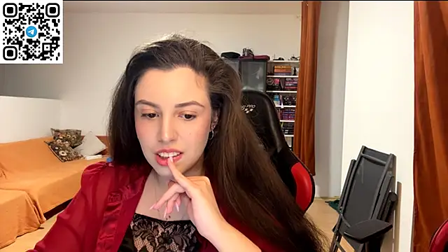 Snapshot of SweetFenomen67 chatting on June 6, 2026, 7:08 pm SweetFenomen67 online show from June 6, 2026, 7:08 pm