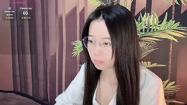 Snapshot of 77-Vicky chatting on May 29, 2026, 2:17 am 77-Vicky online show from May 29, 2026, 2:17 am