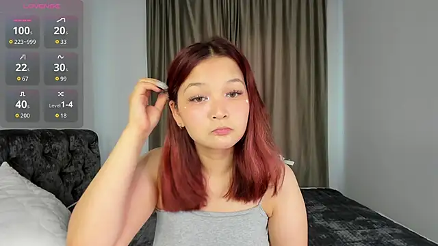 Snapshot of laylasweet_ chatting on June 1, 2026, 10:48 am laylasweet online show from June 1, 2026, 10:48 am