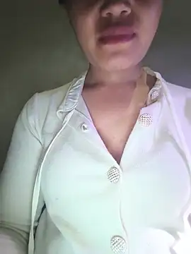 Snapshot of Emma-sin chatting on July 19, 2026, 2:03 pm Emma-sin online show from July 19, 2026, 2:03 pm