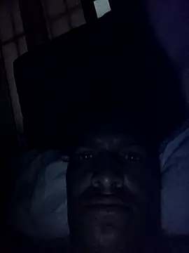 luis391986 online show from June 21, 2026, 2:06 am