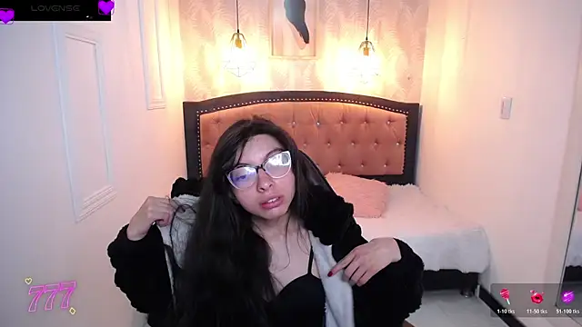 Allyshon  online show from July 16, 2026, 8:06 pm