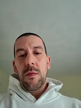 Snapshot of FrankGrimey chatting on June 1, 2026, 7:46 pm FrankGrimey online show from June 1, 2026, 7:46 pm