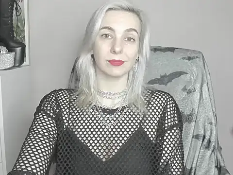 Snapshot of velvetanne chatting on July 15, 2026, 6:42 am velvetanne online show from July 15, 2026, 6:42 am