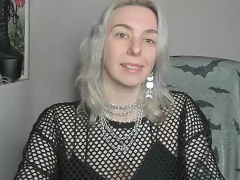 Snapshot of velvetanne chatting on July 10, 2026, 7:08 am velvetanne online show from July 10, 2026, 7:08 am