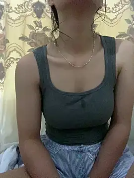 DDoremiii online show from August 5, 2026, 4:50 am
