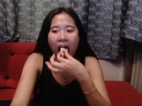 Snapshot of petiteasian_pinaygirl chatting on July 10, 2026, 1:38 am petiteasian pinaygirl online show from July 10, 2026, 1:38 am
