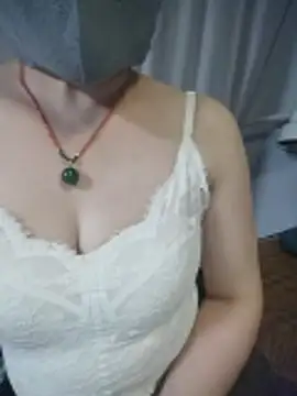 Snapshot of FXF-01 chatting on May 31, 2026, 11:05 am FXF-01 online show from May 31, 2026, 11:05 am