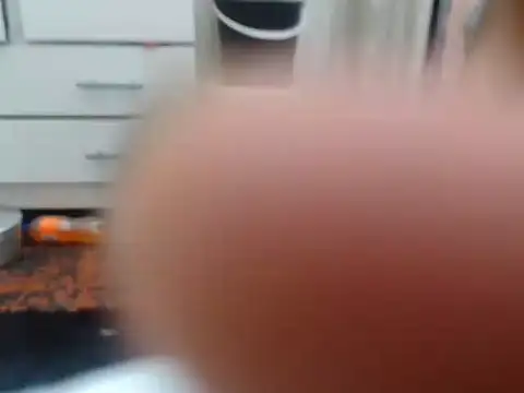 YummyMilkyLane online show from May 29, 2026, 6:08 am