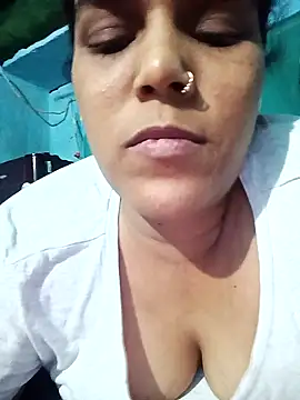 ritu4 online show from May 27, 2026, 7:21 pm
