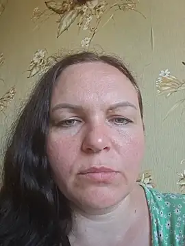 Snapshot of Meri_a chatting on July 1, 2026, 4:07 pm Meri a online show from July 1, 2026, 4:07 pm