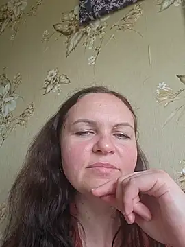 Snapshot of Meri_a chatting on July 9, 2026, 1:43 pm Meri a online show from July 9, 2026, 1:43 pm