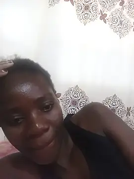 Snapshot of PetiteMelaninn chatting on June 2, 2026, 11:21 am PetiteMelaninn online show from June 2, 2026, 11:21 am