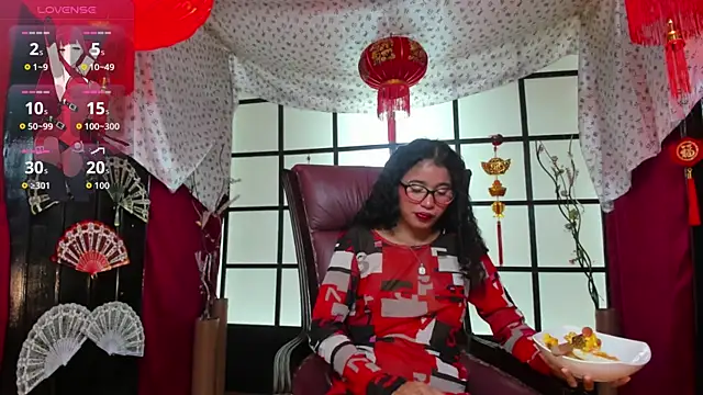 Snapshot of Aurora_Gatty chatting on June 17, 2026, 7:13 pm Aurora Gatty online show from June 17, 2026, 7:13 pm
