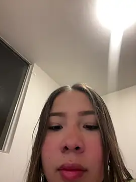 bellaroch online show from May 29, 2026, 12:38 am