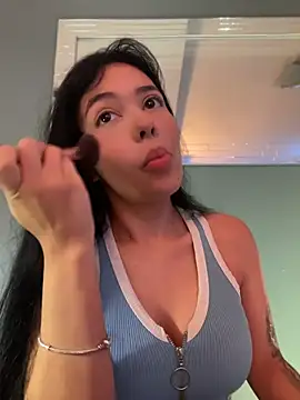 FERNANDAXX  online show from May 28, 2026, 11:38 am