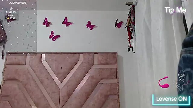 Snapshot of Angel-Hott_ chatting on June 12, 2026, 3:48 am Angel-Hott online show from June 12, 2026, 3:48 am