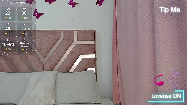 Snapshot of Angel-Hott_ chatting on June 4, 2026, 2:38 am Angel-Hott online show from June 4, 2026, 2:38 am