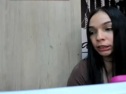 Snapshot of Martina_Becker chatting on June 4, 2026, 7:40 pm Martina Becker online show from June 4, 2026, 7:40 pm