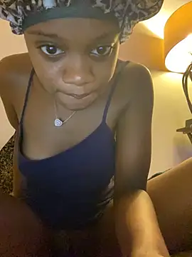 Sxmmxoxo online show from June 7, 2026, 4:18 am