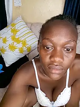 Paulahaze online show from June 5, 2026, 9:15 am
