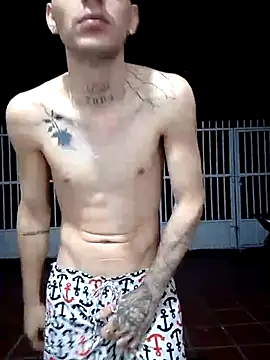 Snapshot of boy_max_latin chatting on July 16, 2026, 7:27 am boy max latin online show from July 16, 2026, 7:27 am