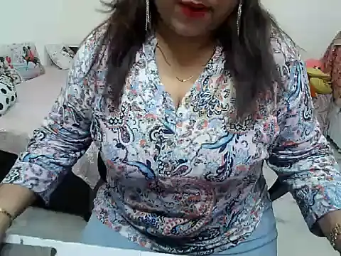 bavleen-kaur online show from July 13, 2026, 2:05 pm