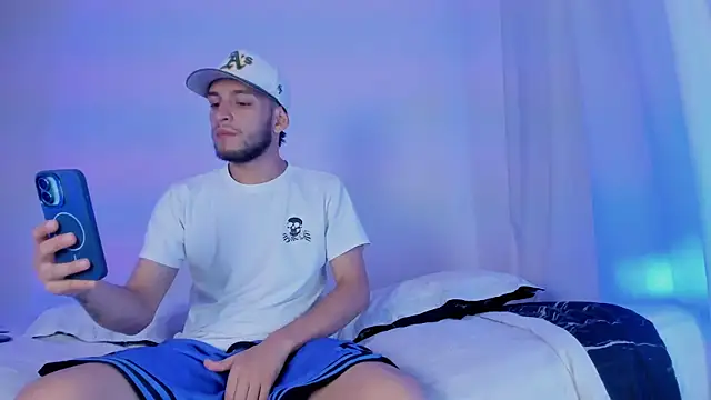  Kevin xxx online show from October 20, 2025, 11:27 pm