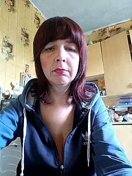 MilaSwan777 online show from May 22, 2026, 9:29 am