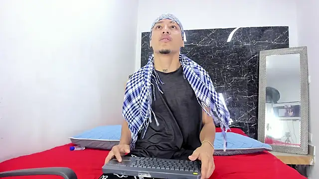 Camilo Contreras online show from May 26, 2026, 7:34 pm