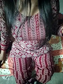 radhikagupta345 online show from May 29, 2026, 1:17 pm