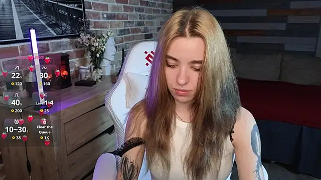 Snapshot of eva_swetty chatting on June 7, 2026, 9:09 pm eva swetty online show from June 7, 2026, 9:09 pm